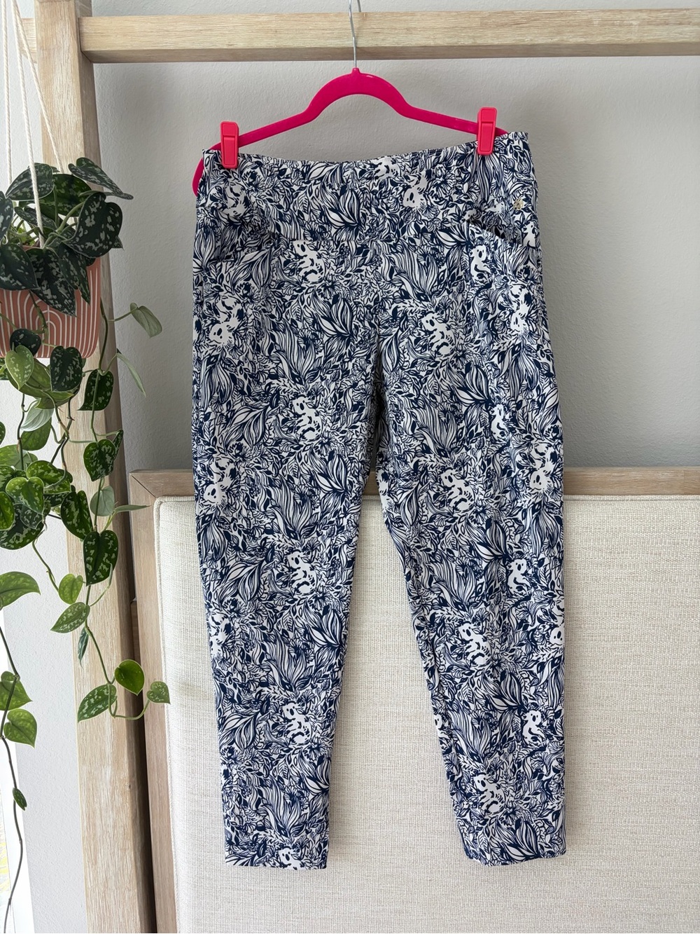 Lilly Pulitzer Navy and White Botanical Print Pants